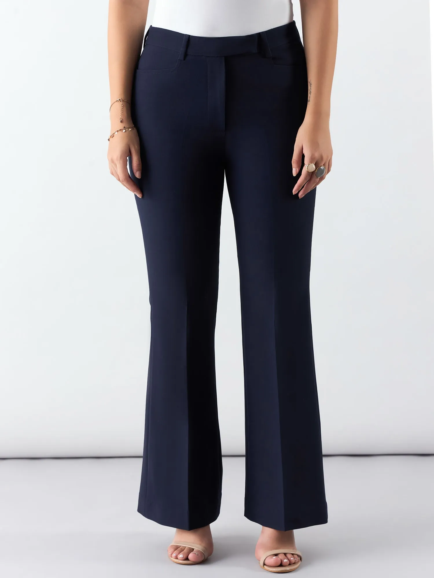 Women Navy Mid Waist Trouser In Stretchable Fabric