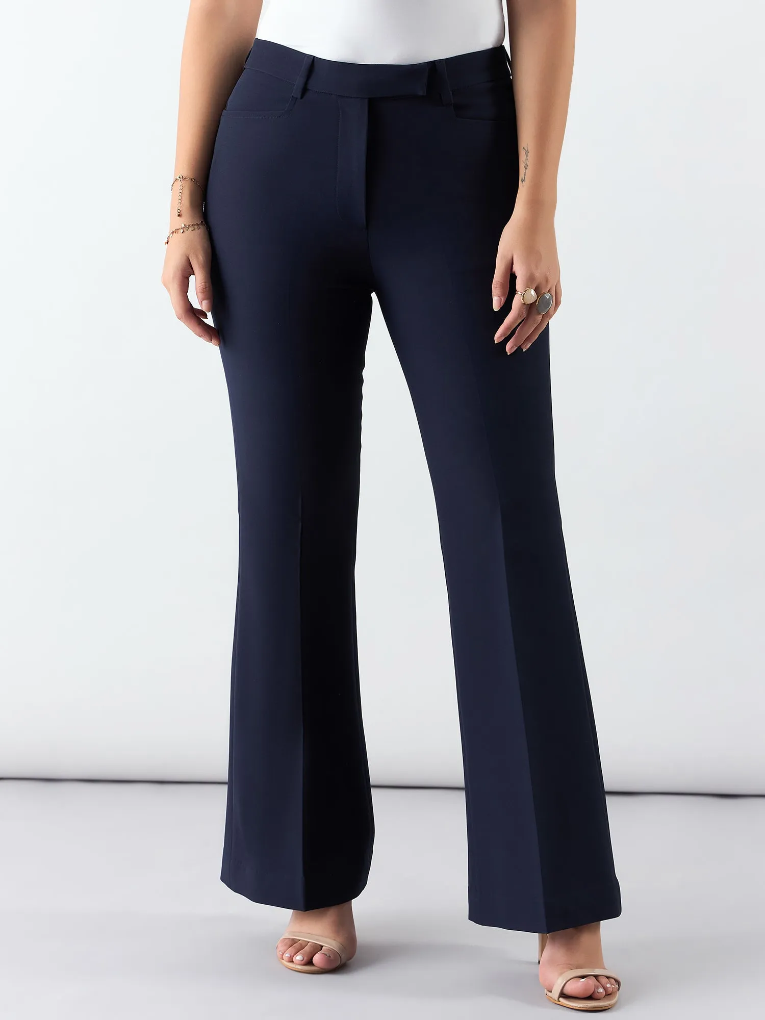 Women Navy Mid Waist Trouser In Stretchable Fabric