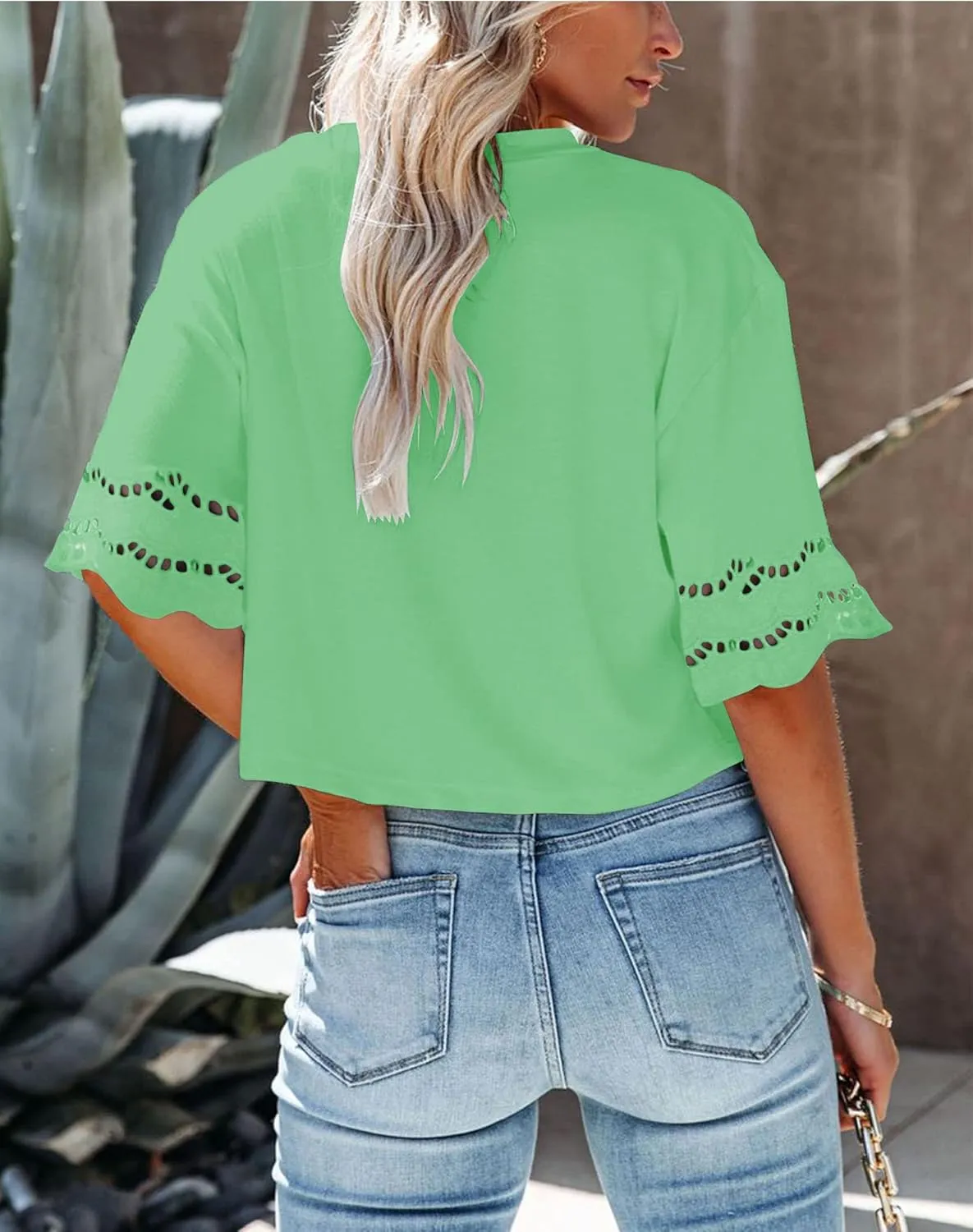 Yuccalley Women's Lace Short Sleeve Crop Tops Summer Casual Round Neck Tees